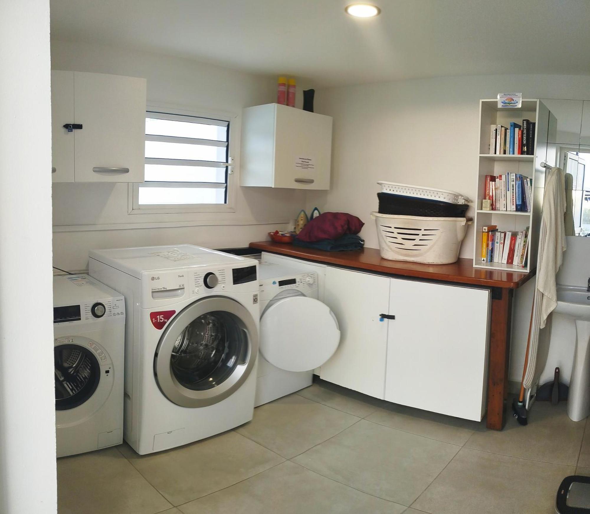 L'Hibiscus De Plaiz'Anse Apartment Petite-Ile Luaran gambar
